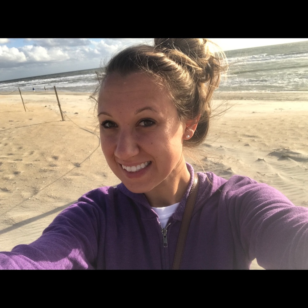 Meet your Posher, Suzanne